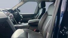 Land Rover Discovery 3.0 D300 S 5dr Auto Diesel Station Wagon